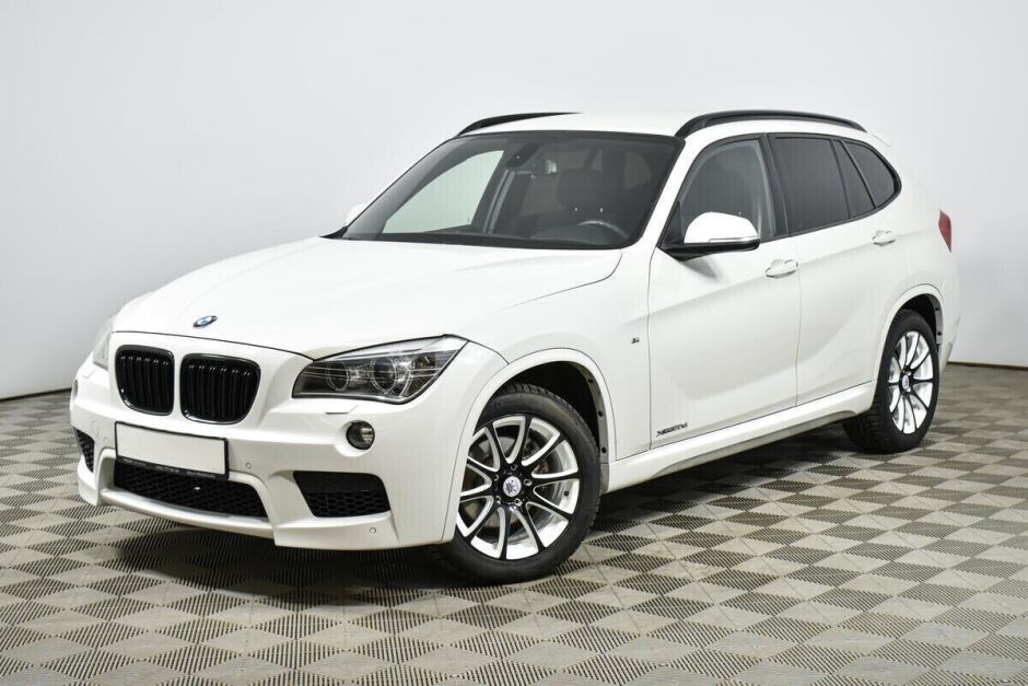 BMW X1, 2.0 л, АТ, 2015 фото 3