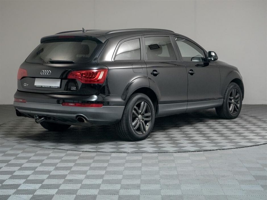 Audi Q7, 3.0 л, АТ, 2010 фото 4