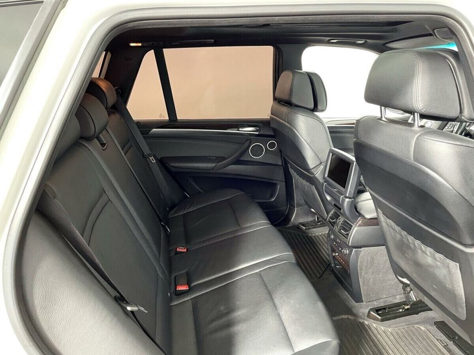 BMW X5, 3.0 л, АТ, 2012 фото 2