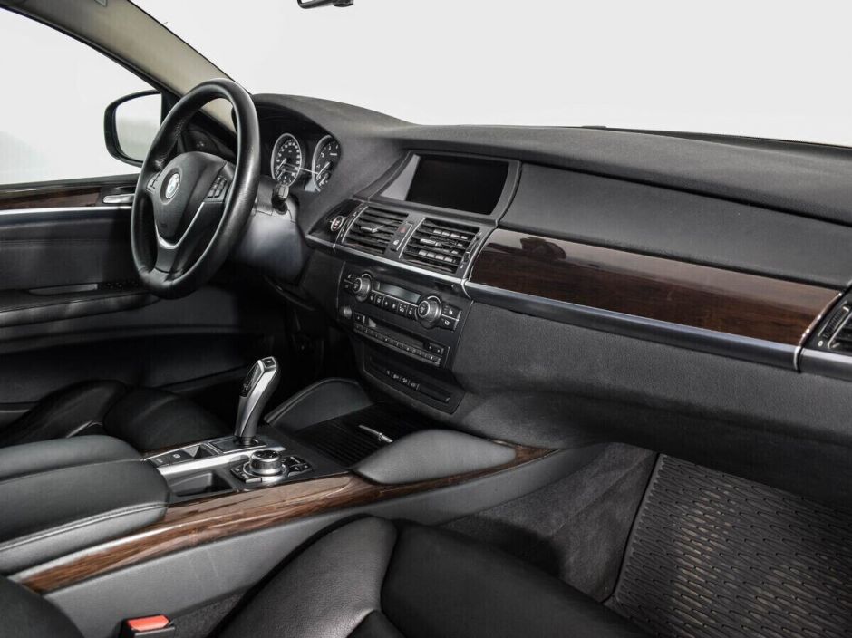 BMW X6, 3.0 л, АТ, 2014 фото 2