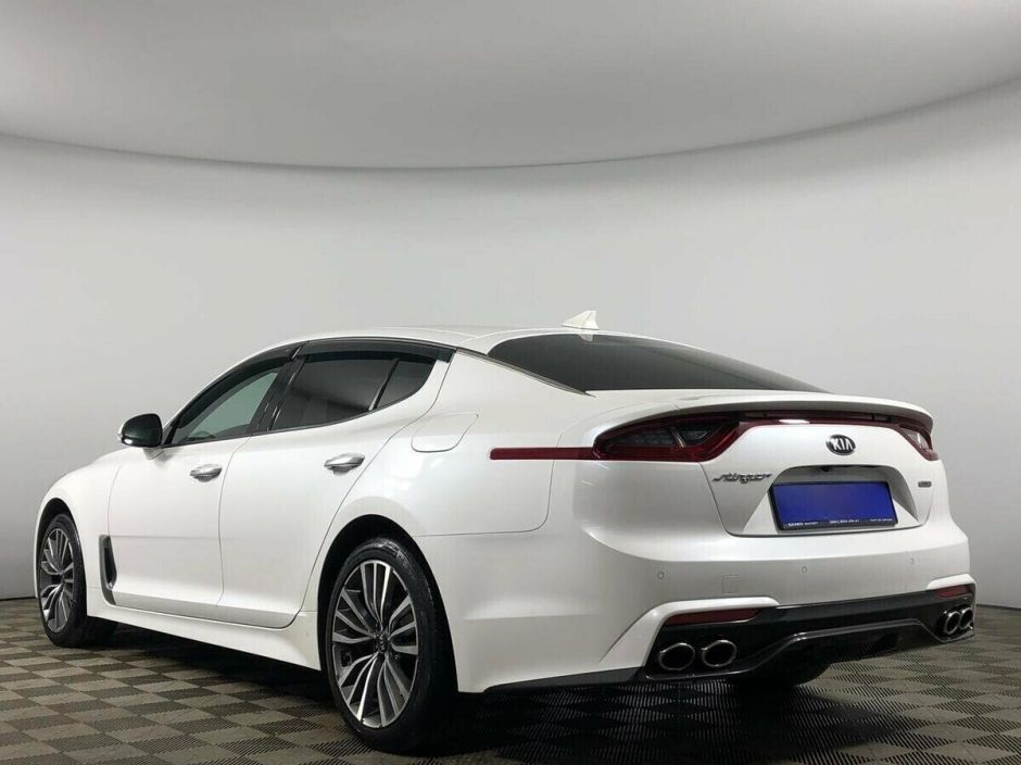 Kia Stinger, 2.0 л, АТ, 2018 фото 6