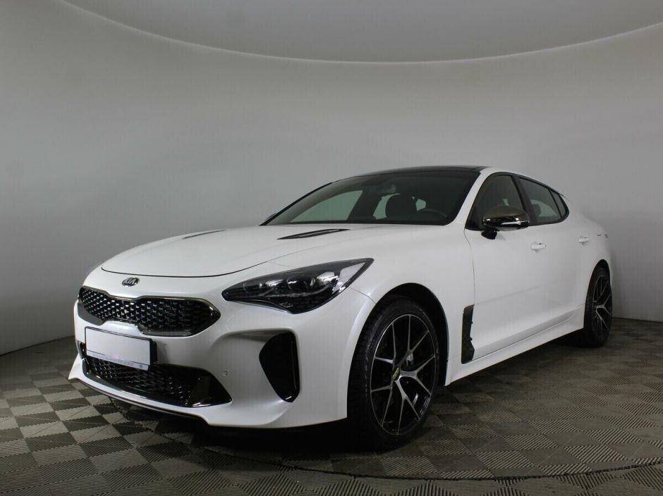 Kia Stinger, 2.0 л, АТ, 2018 фото 3