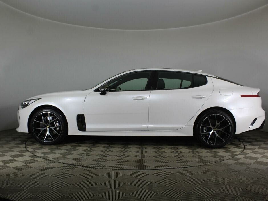 Kia Stinger, 2.0 л, АТ, 2018 фото 9