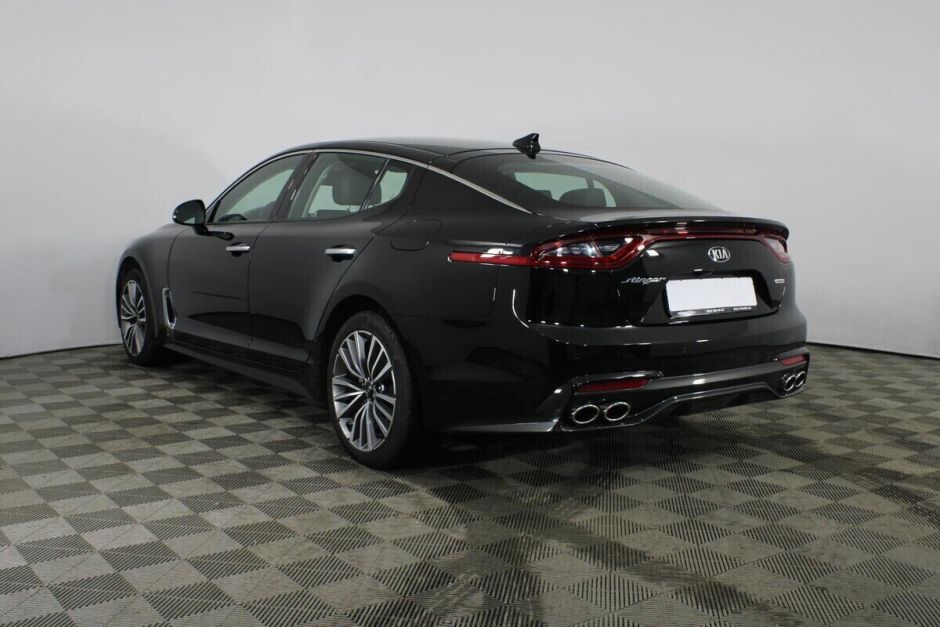Kia Stinger, 2.0 л, АТ, 2019 фото 4