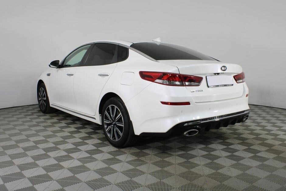 Kia Optima, 2.4 л, АТ, 2019 фото 6