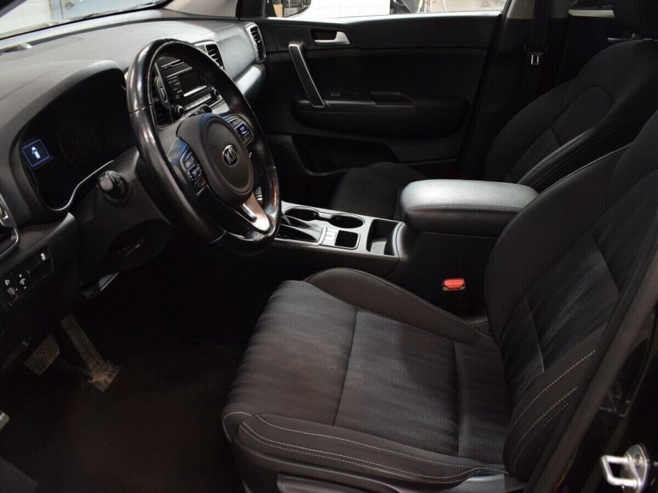 Kia Sportage, 2.0 л, АТ, 2017 фото 9