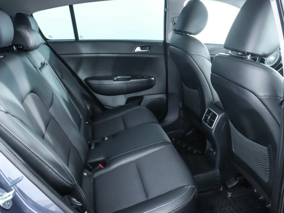 Kia Sportage, 2.0 л, АТ, 2017 фото 1