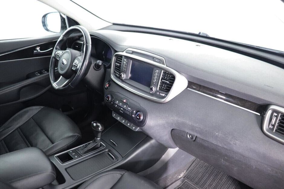 Kia Sorento, 3.3 л, АТ, 2016 фото 2