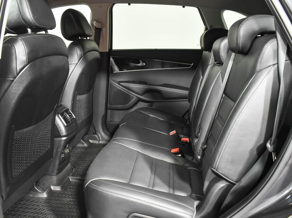 Kia Sorento, 2.2 л, АТ, 2017 фото 2