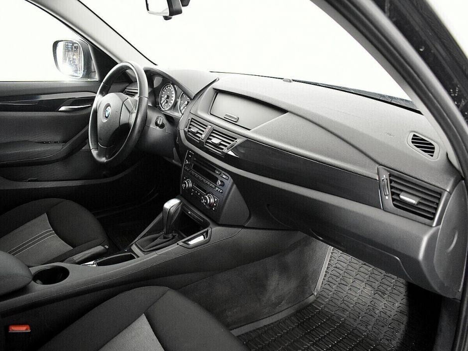BMW X1, 2.0 л, АТ, 2012 фото 11
