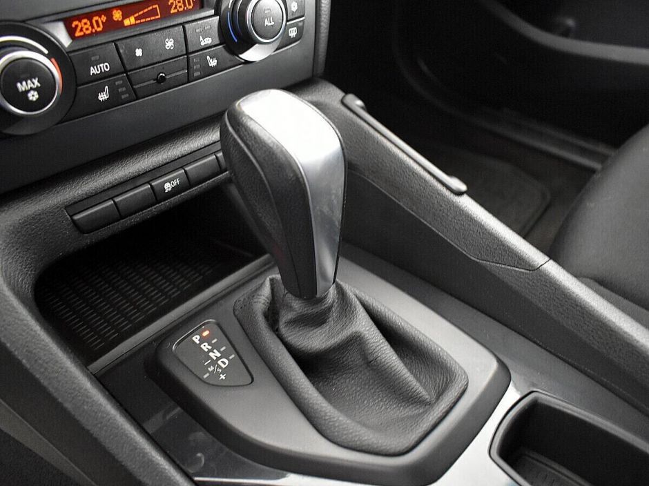 BMW X1, 2.0 л, АТ, 2012 фото 14