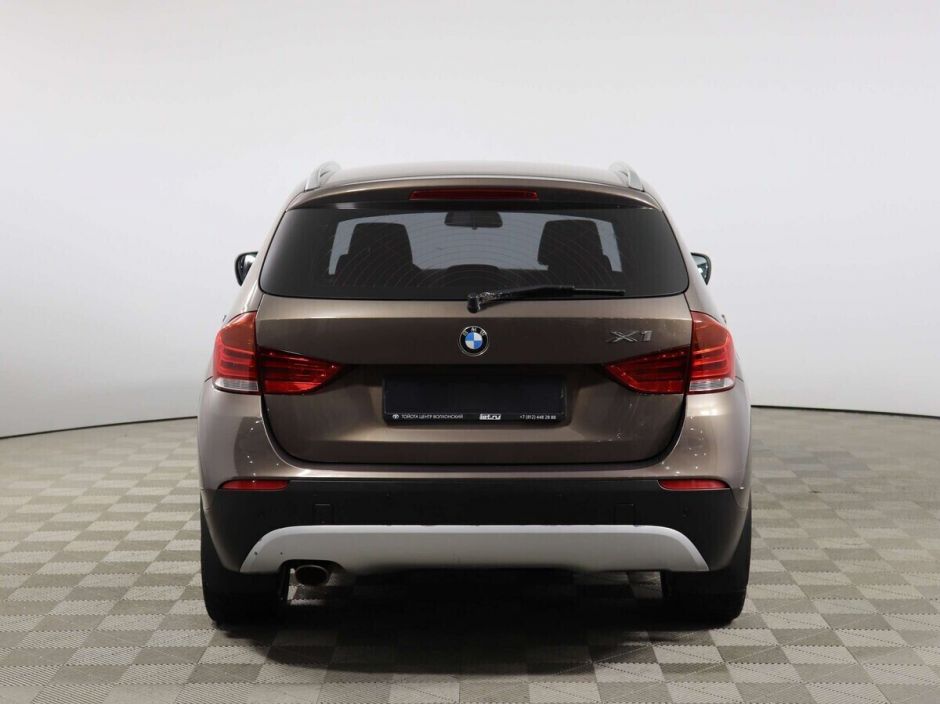 BMW X1, 2.0 л, АТ, 2011 фото 8