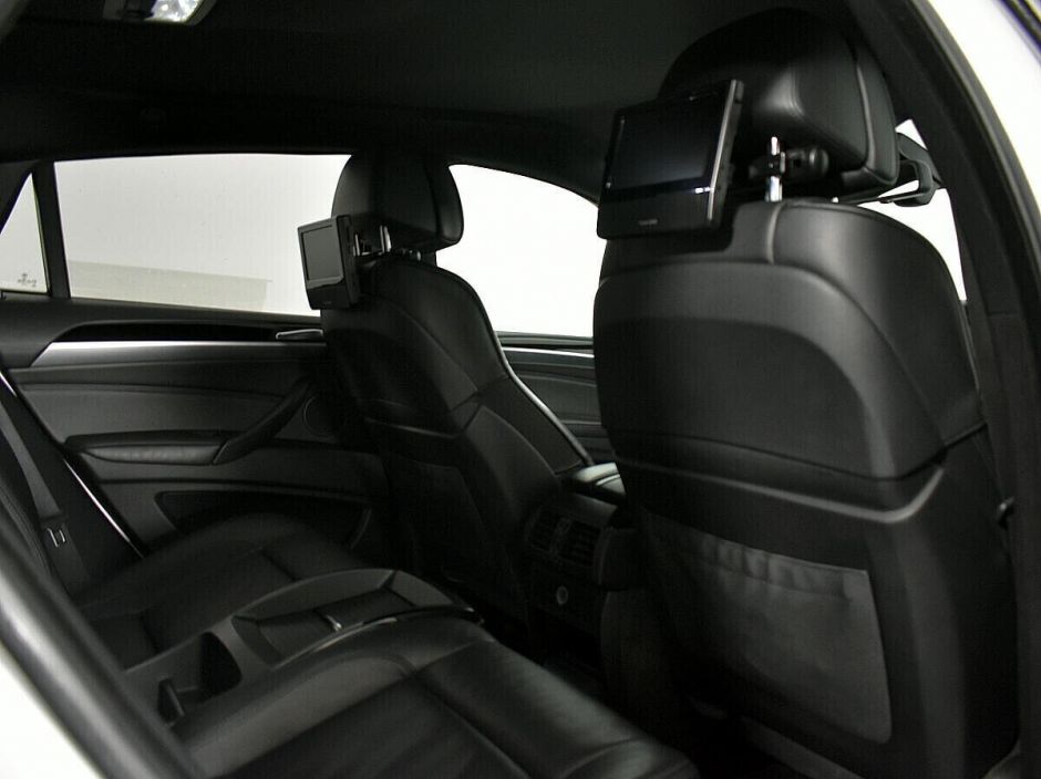 BMW X6, 3.0 л, АТ, 2011 фото 1