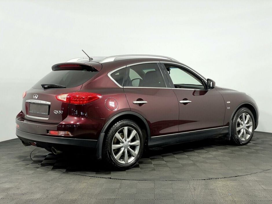 Infiniti QX50, 2.5 л, АТ, 2014 фото 4