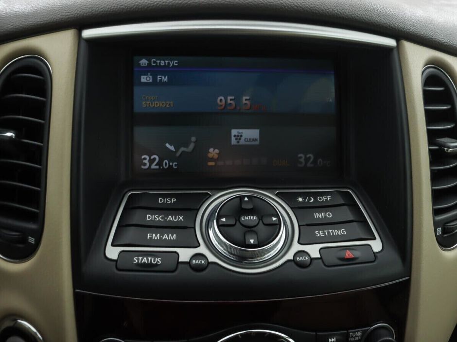 Infiniti QX50, 2.5 л, АТ, 2013 фото 16