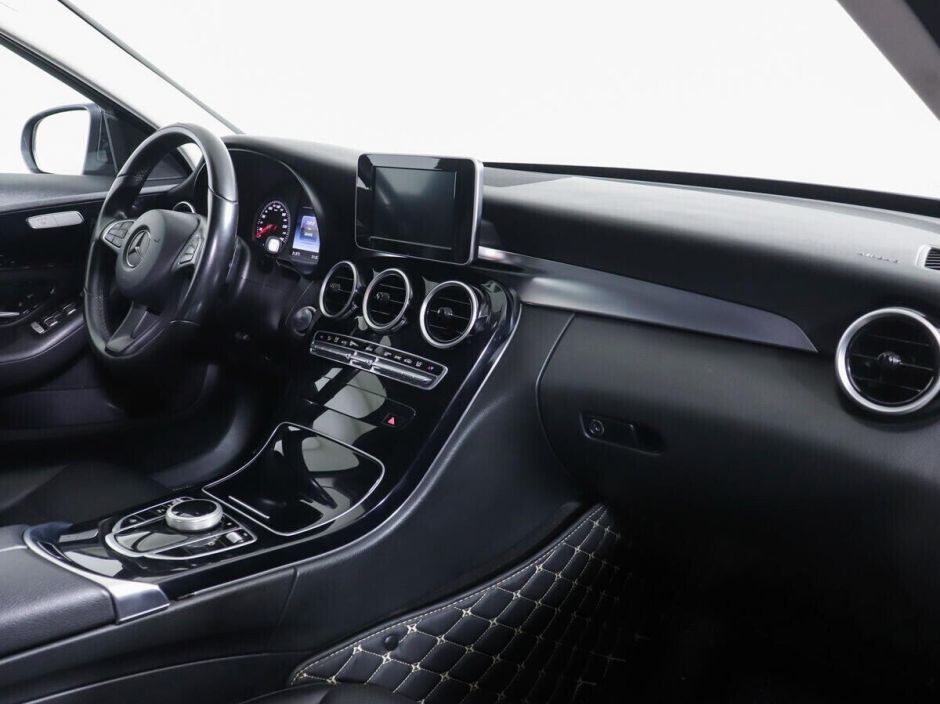 Mercedes-Benz C-Класс, 2.0 л, АТ, 2015 фото 2