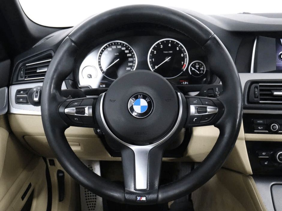 BMW 5 серии, 2.0 л, АТ, 2014 фото 9