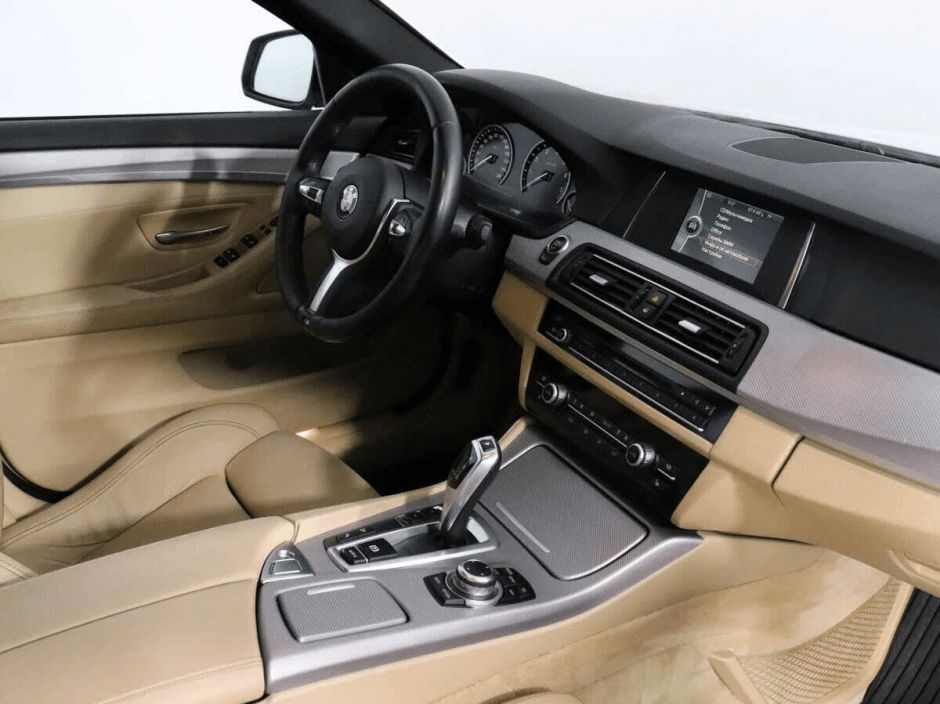 BMW 5 серии, 2.0 л, АТ, 2014 фото 10
