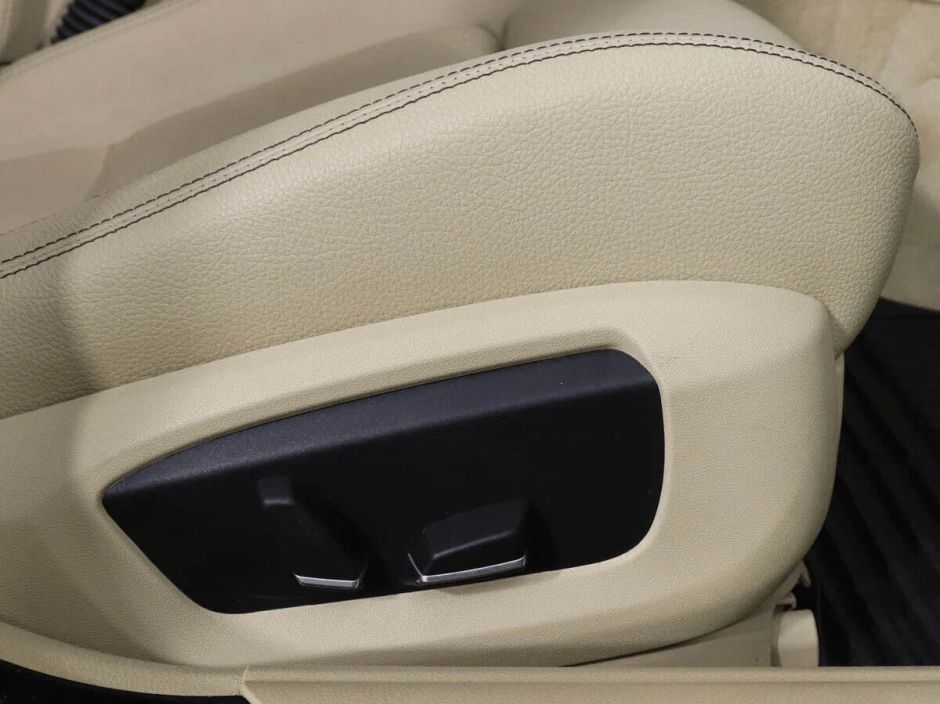 BMW 5 серии, 2.0 л, АТ, 2014 фото 12
