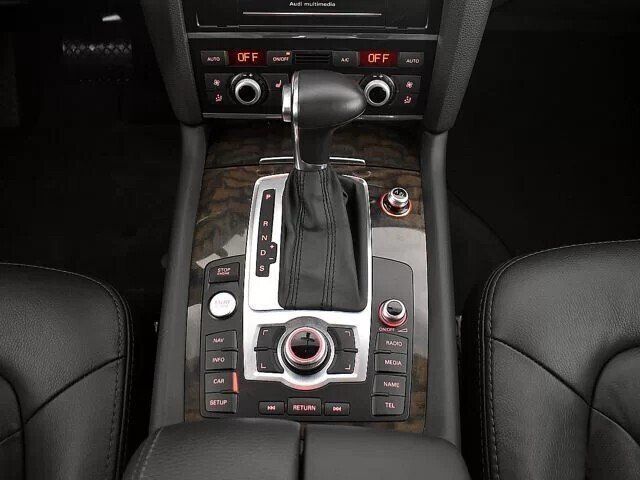 Audi Q7, 3.0 л, АТ, 2014 фото 2