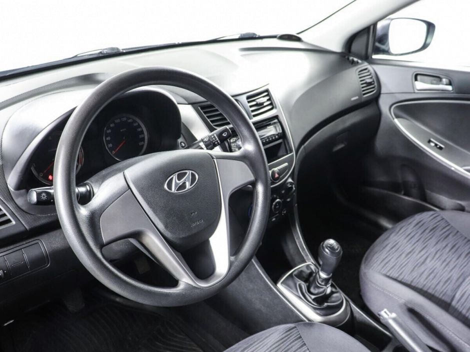 Hyundai Solaris, 1.6 л, МТ, 2014 фото 7