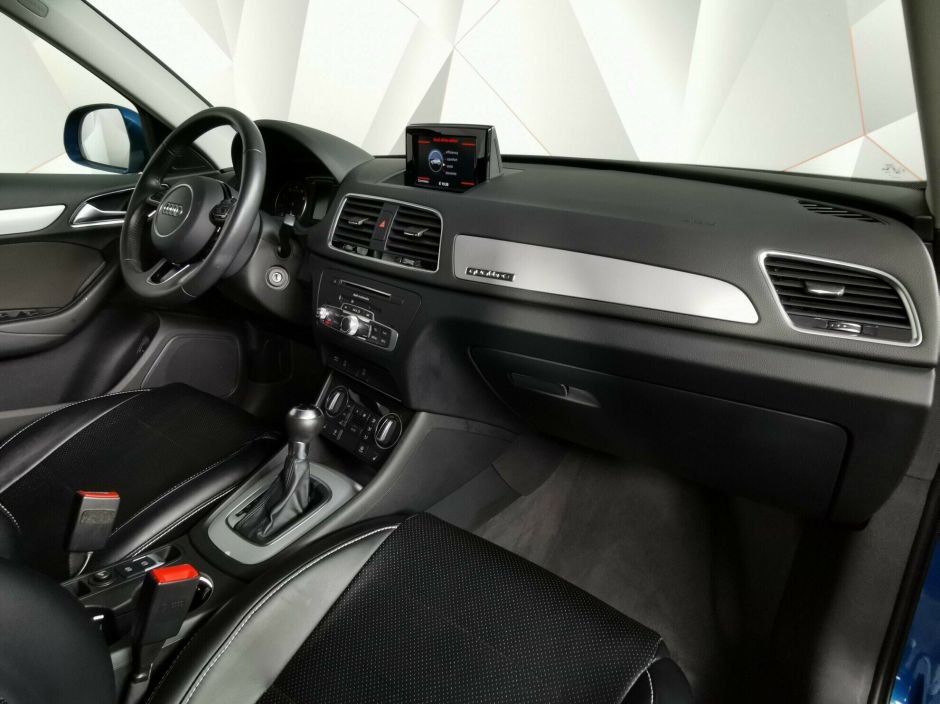 Audi Q3, 2.0 л, Робот, 2012 фото 7