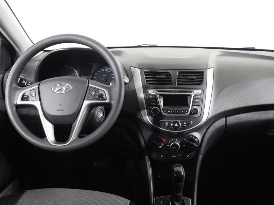 Hyundai Solaris, 1.6 л, АТ, 2015 фото 8
