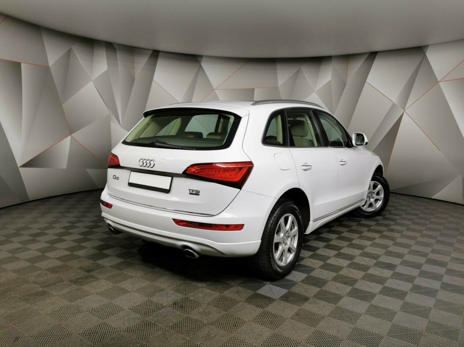 Audi Q5, 2.0 л, АТ, 2015 фото 4