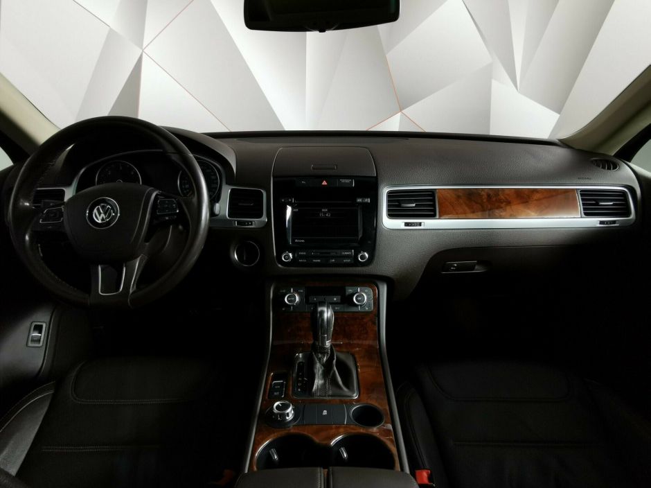 Volkswagen Touareg, 3.0 л, АТ, 2012 фото 7