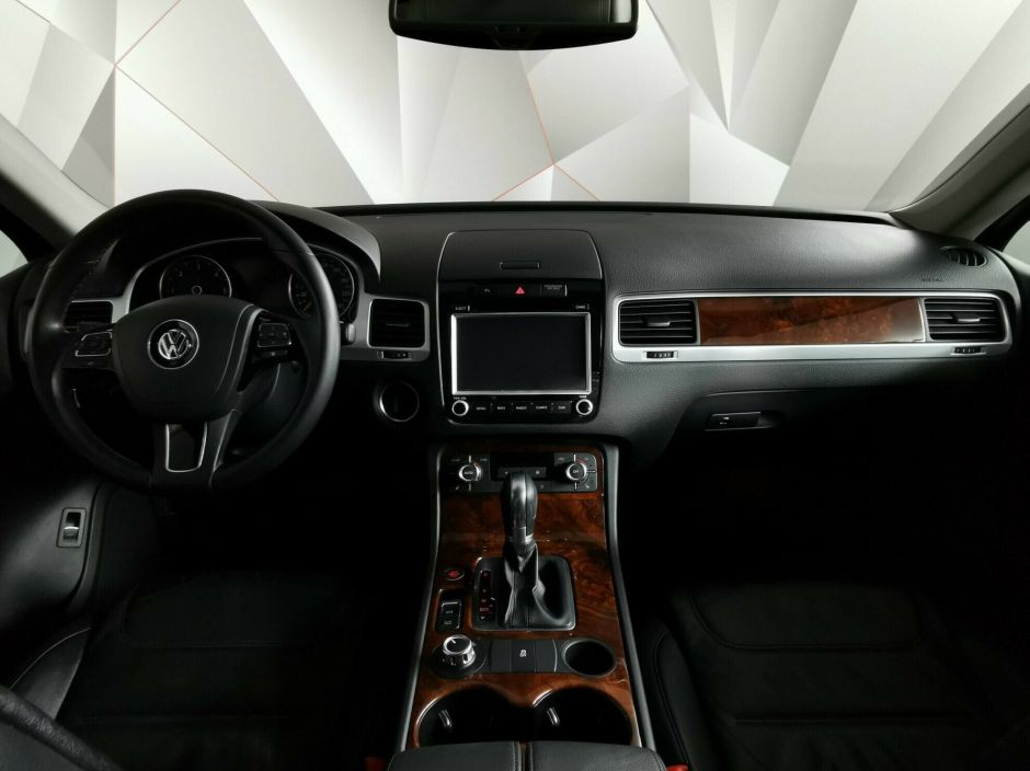 Volkswagen Touareg, 3.0 л, АТ, 2012 фото 8