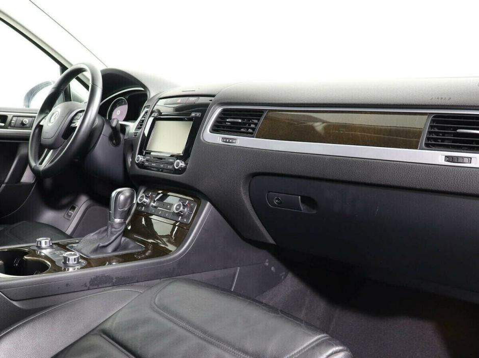 Volkswagen Touareg, 3.0 л, АТ, 2014 фото 7