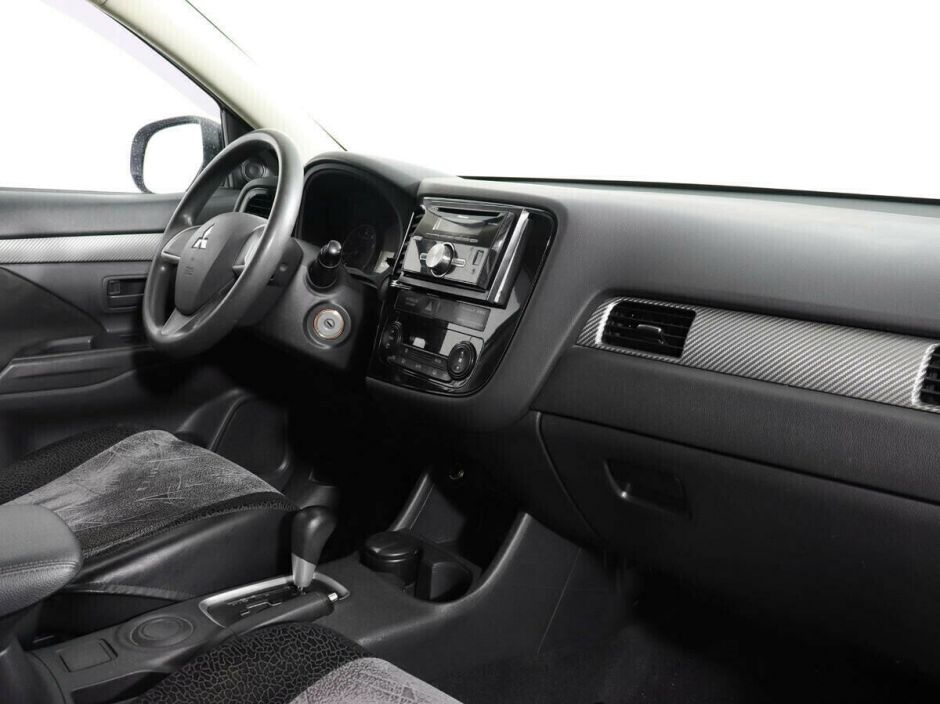 Mitsubishi Outlander, 2.0 л, Вариатор, 2014 фото 7