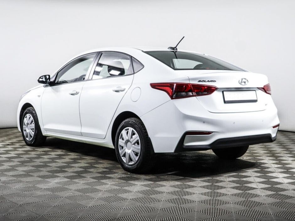 Hyundai Solaris, 1.6 л, МТ, 2018 фото 6
