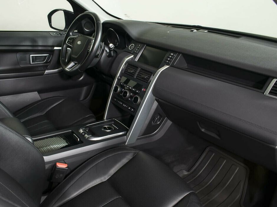 Land Rover Discovery Sport, 2.0 л, АТ, 2015 фото 2