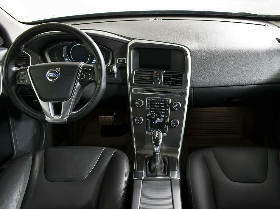 Volvo XC60, 2.4 л, АТ, 2016 фото 9