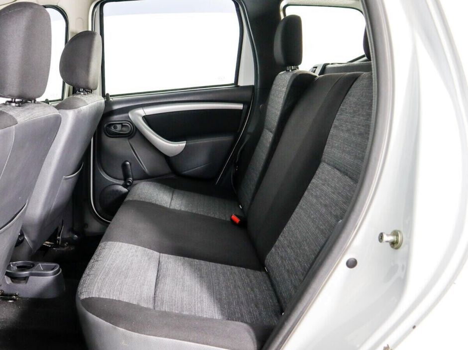 Renault Duster, 1.6 л, МТ, 2012 фото 1