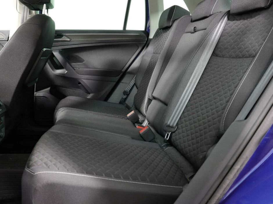 Volkswagen Tiguan, 2.0 л, Робот, 2018 фото 8