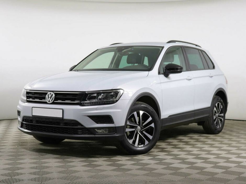 Volkswagen Tiguan, 1.5 л, Робот, 2019 фото 3