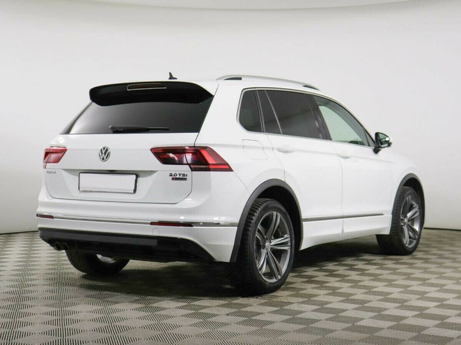 Volkswagen Tiguan, 2.0 л, Робот, 2017 фото 6