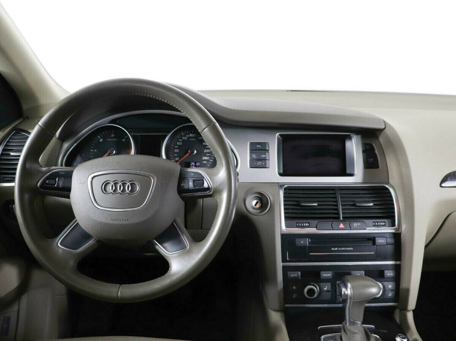 Audi Q7, 3.0 л, АТ, 2014 фото 2
