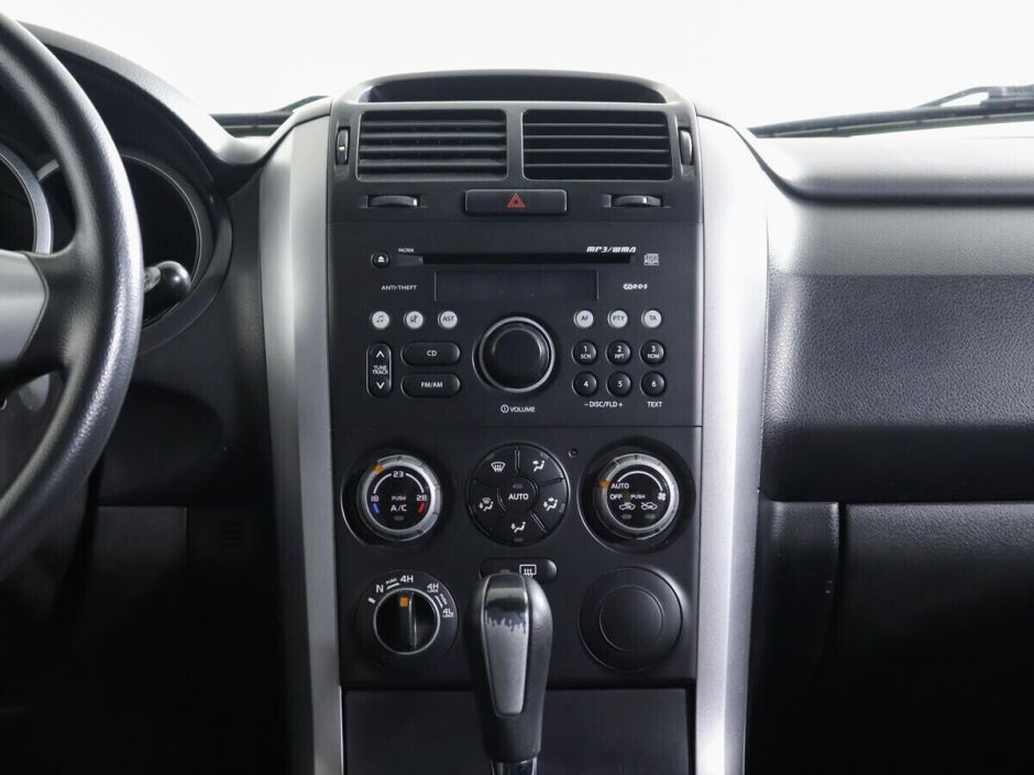 Suzuki Grand Vitara, 2.0 л, МТ, 2008 фото 2