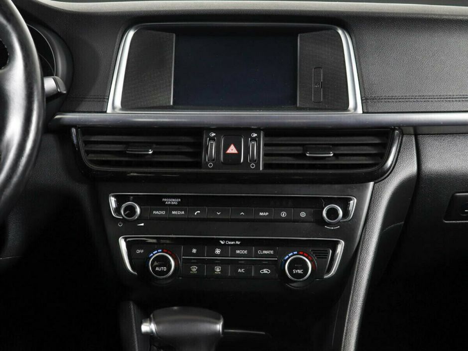 Kia Optima, 2.0 л, АТ, 2017 фото 10