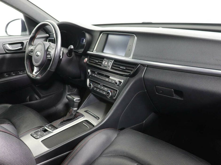 Kia Optima, 2.0 л, АТ, 2017 фото 2