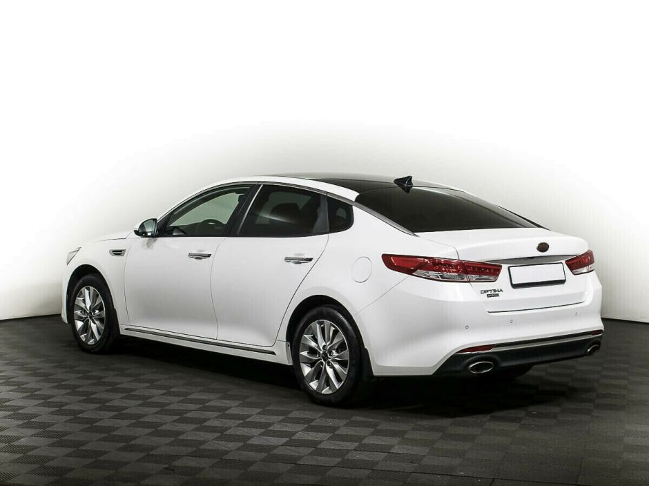 Kia Optima, 2.4 л, АТ, 2016 фото 6