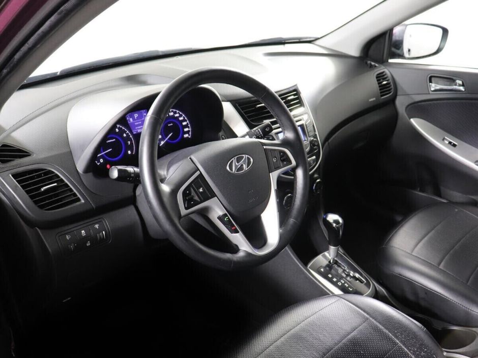 Hyundai Solaris, 1.6 л, АТ, 2013 фото 7