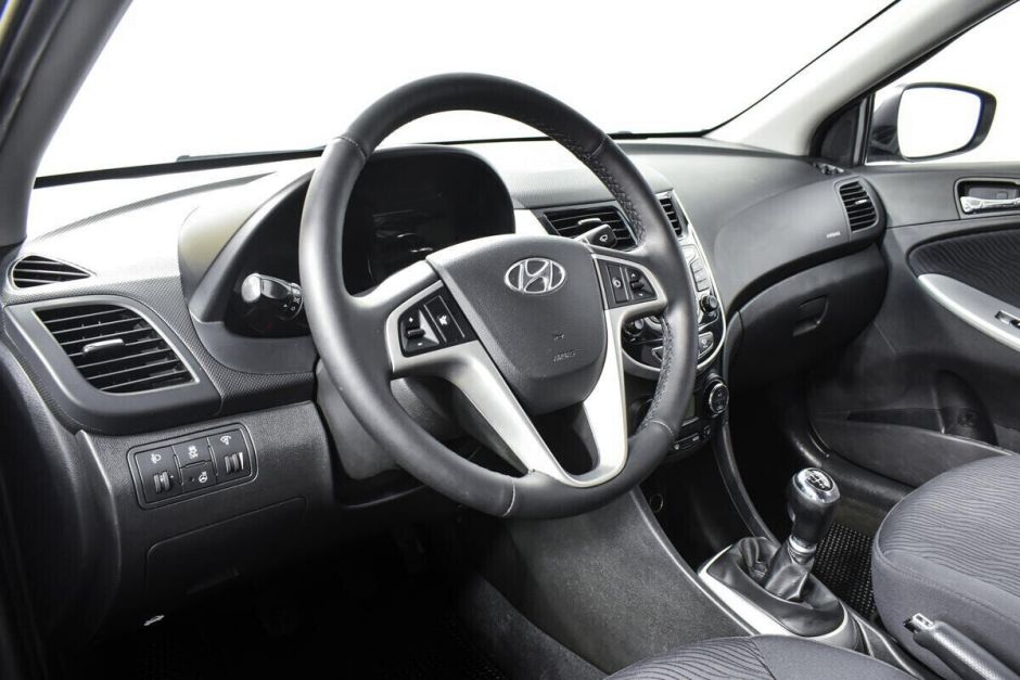 Hyundai Solaris, 1.6 л, МТ, 2013 фото 7