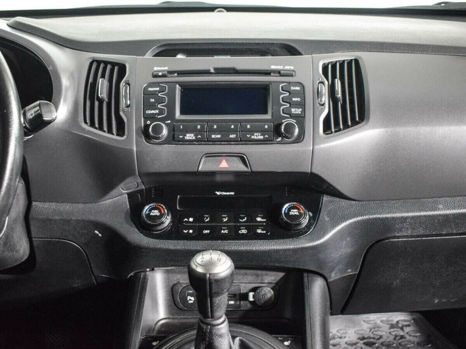 Kia Sportage, 2.0 л, МТ, 2015 фото 1