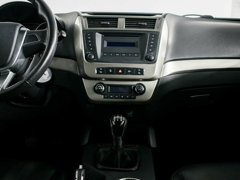 Geely Emgrand X7, 2.0 л, МТ, 2016 фото 8
