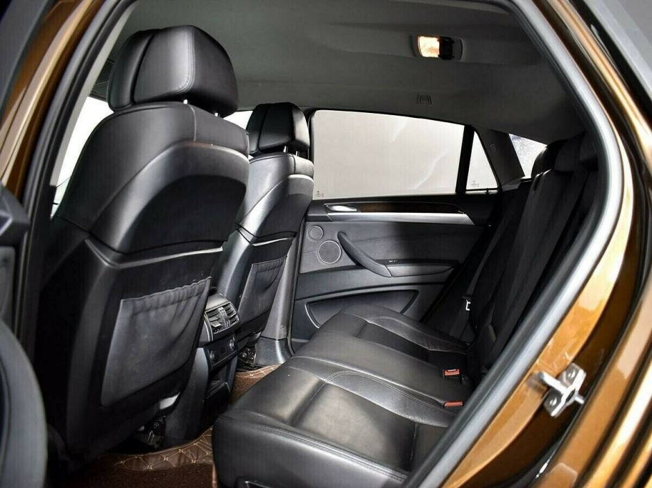 BMW X6, 3.0 л, АТ, 2014 фото 1