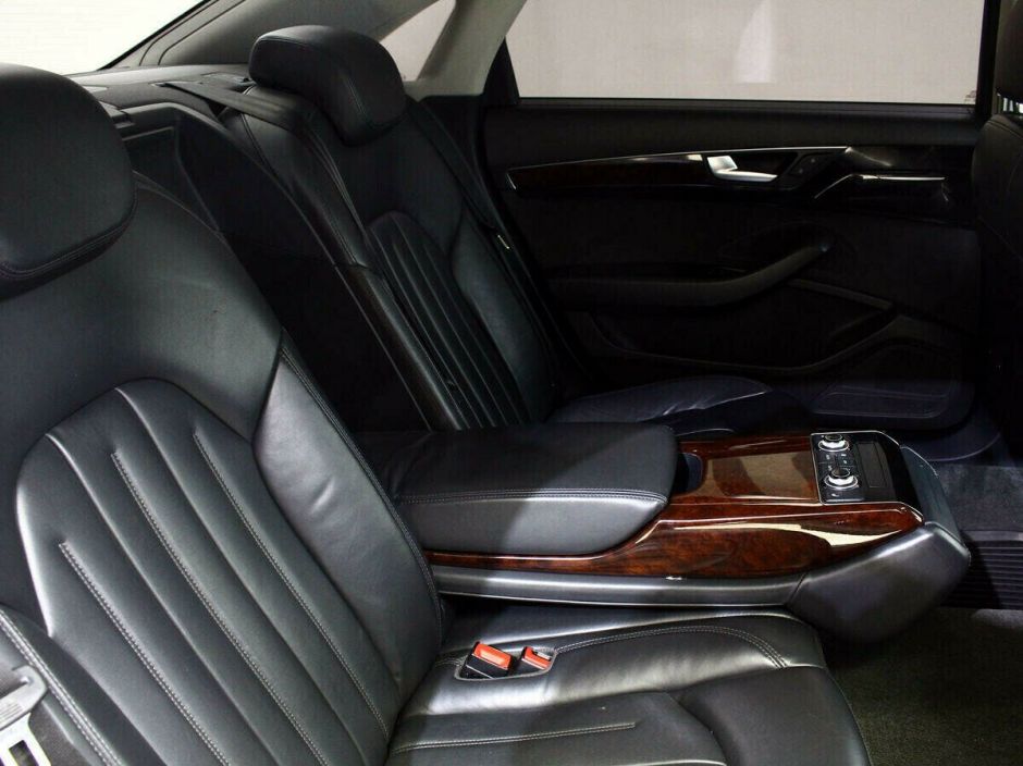 Audi A8, 4.2 л, АТ, 2012 фото 2